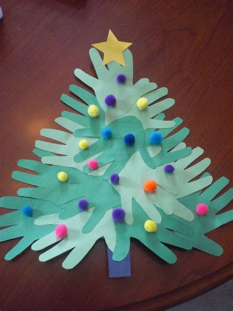 Because I Said So (and Other Mommyisms): Hand Print Christmas Tree Craft