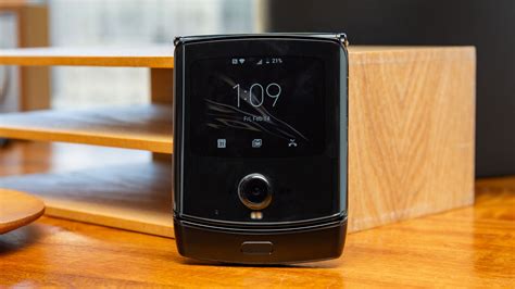 Motorola Razr (2019) review | TechRadar