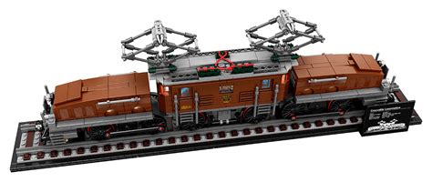 Brickfinder - LEGO Crocodile Locomotive (10277) Officially Revealed!