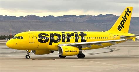 Spirit Airlines apologizes after putting an unaccompanied 6-year-old on ...