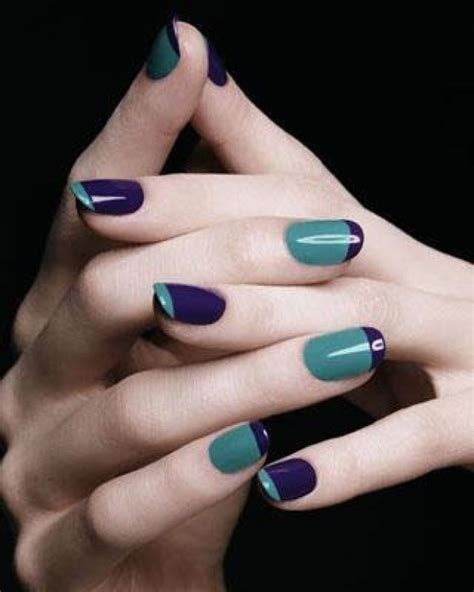 The Two-Tones Nail Design is the Newest Nail Trend - fashionsy.com