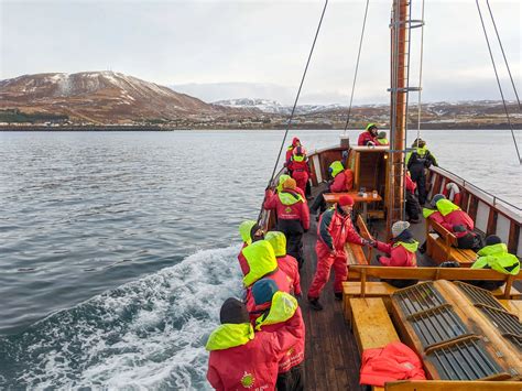 Iceland family travel - TraveLynn Family