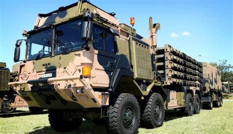 Convoy! ADF to receive $1.4bn worth of medium and heavy trucks - Defence Connect