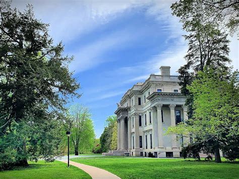 Vanderbilt Mansion: One of 5 Vanderbilt Homes you Can Visit