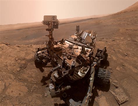 NASA's Curiosity Rover Snaps a Selfie on Mars - The Flighter