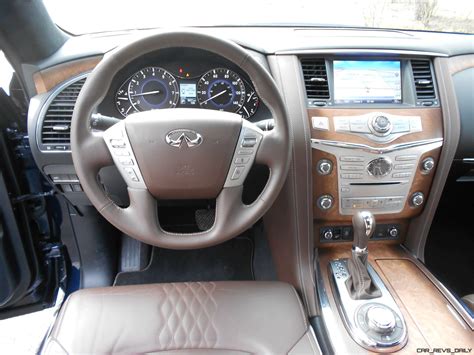 2016 INFINITI QX80 Limited AWD Interior 11