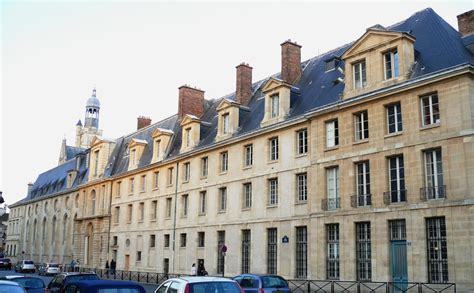 Lycée Henri IV (Paris ( 5 th ), 1825) | Structurae