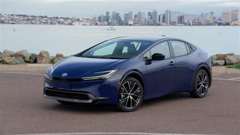 2023 Toyota Prius Limited Exterior Design in Blue | Daily Telegraph