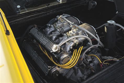 Lotus Esprit V8 Engine