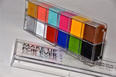 Product Review ~ Makeup Forever Flash Palette...