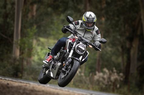 Honda CB125R Naked Bike Test 2018 - alle Bilder und Daten - Testbericht