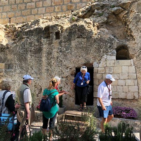 May 15 - Garden Tomb, Golgotha (Jerusalem, Israel) - Biblos Foundation