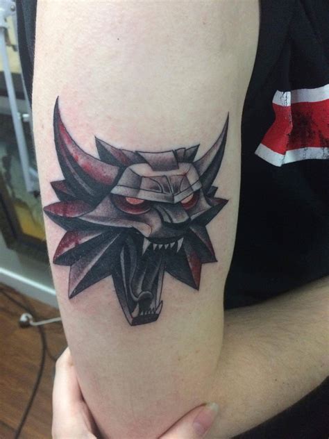 Fresh Witcher Wolf Medallion tattoo : r/gaming