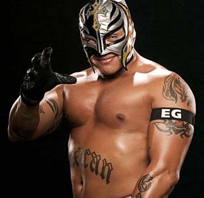 sports player: wwe rey mysterio mask players