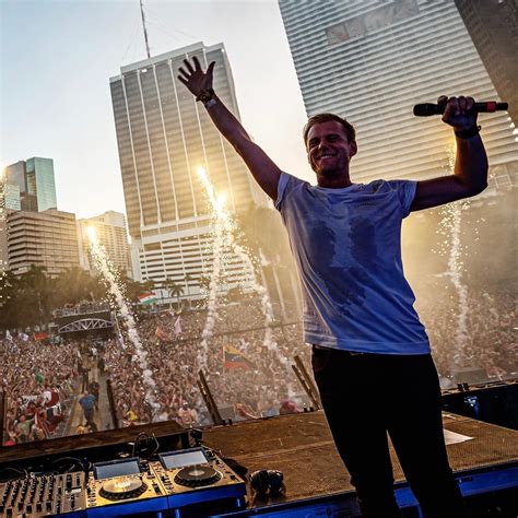 Armin van Buuren live at Ultra Music Festival 2023 (25.03.2023) @ Miami ...