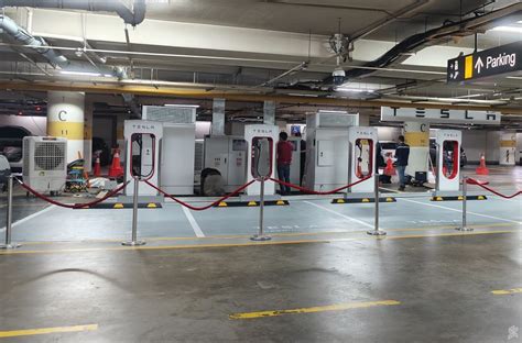 Tesla Malaysia: Pavilion KL is first Supercharger location in Malaysia with 8 charging bays ...