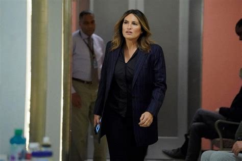 Is Olivia Benson Leaving SVU? Is She Pregnant? 2023 Update