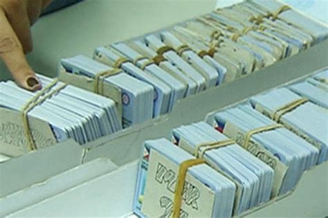 LTO lacks more than 234,000 driver's license cards – Filipino News