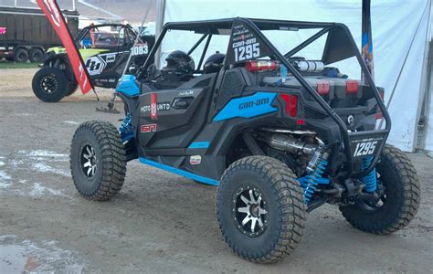 Can-Am Maverick Sport X rc Conquers King of the Hammers!