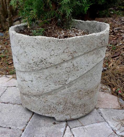 Never Say Goodbye: Diy Large Cement Planters