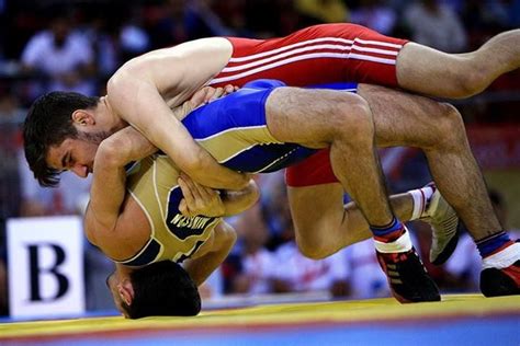 Greco-roman wrestling world champion. Campeonato del mundo de lucha grecorromana. Cat. Junior ...