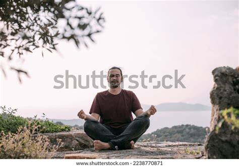 87,622 Nature Meditation Man Images, Stock Photos & Vectors | Shutterstock