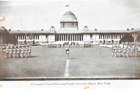 British Flag Atop The Rashtrapati Bhavan, Old Photo 1936 - Past-India