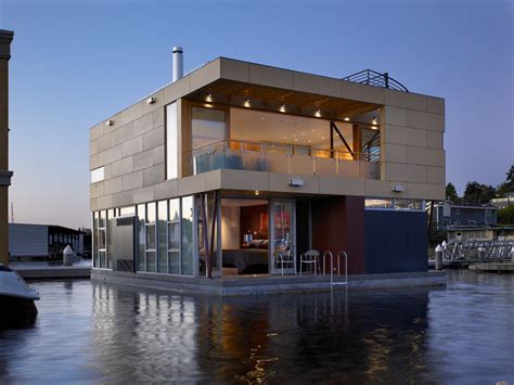 Modern Houseboats