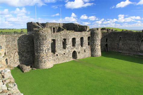 Edward's Beaumaris Castle