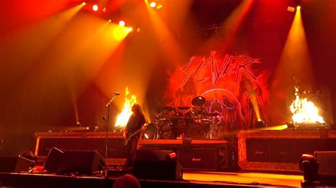 Slayer - Hell Awaits - Live at SSE Wembley Arena London 03 November 2018, 03/11/018 HD 4K - YouTube