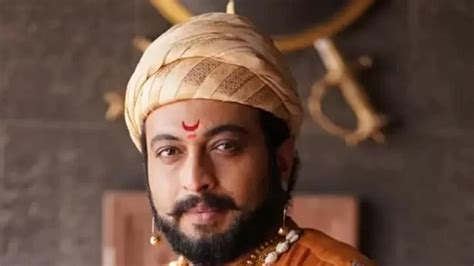 Amol Kolhe Reacts to Akshay Kumar Playing Chhatrapati Shivaji Maharaj - News18