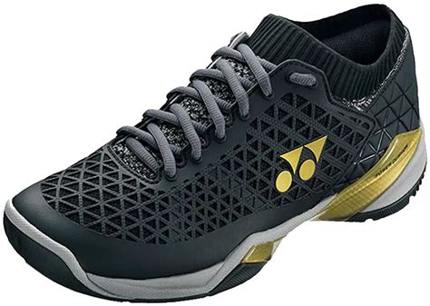 The Complete Guide to Yonex Badminton Shoes - BadmintonBites