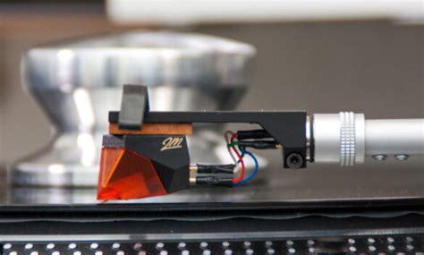 Ortofon 2M Bronze Review | Crackling Sound