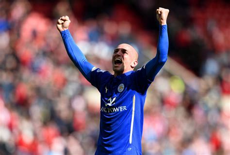 Esteban Cambiasso rejects new Leicester City contract offer after 'just 24 hours' | The ...