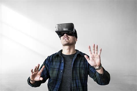 Man enjoying a VR headset | Premium Photo - rawpixel