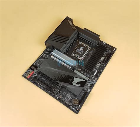 BEST Motherboards For i5-13600K [2023] - Tech4Gamers