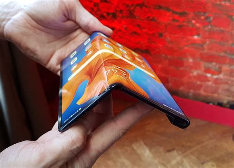 Huawei Mate Xs: New foldable phone unveiled by Chinese tech giant