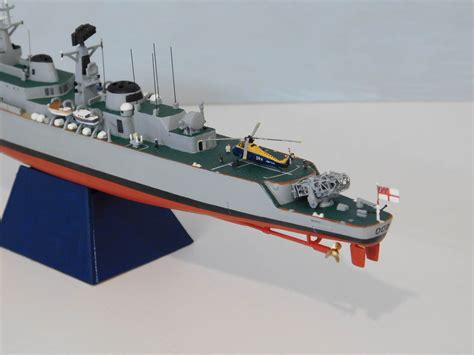 AIRFIX 1/600 HMS DEVONSHIRE County Class Destroyer - Ready for Inspection - Maritime ...