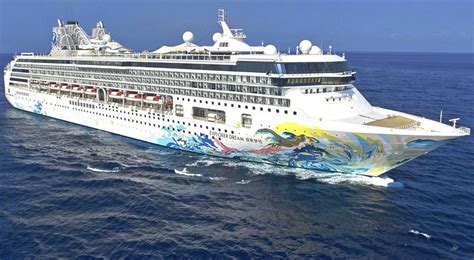 Resorts World Cruises announces voyages from Hong Kong aboard Resorts ...