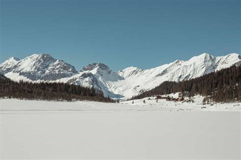 Lake Oeschinen in Winter - Switzerlandical