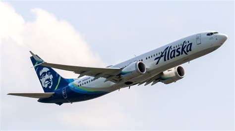 Alaska Airlines Boeing 737-9 MAX - oneworld virtual