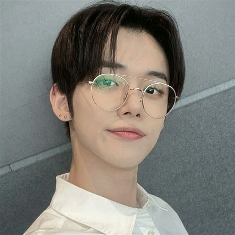 txt // yeonjun | Txt, Glass, Glasses