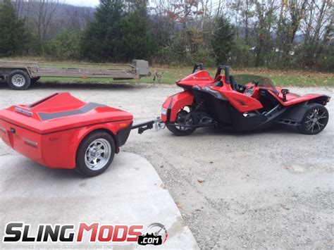 Polaris Slingshot Trailer Hitch w/Fender by Bushtec