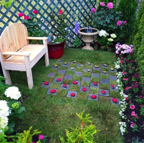 Adorable DIY Secret Garden | DIYIdeaCenter.com