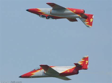 CASA C-101 Aviojet Patrulla Aguila | Defence Forum & Military Photos ...