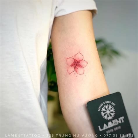 Peach blossom tattoo | Xăm, Hình xăm, Hình xăm tí hon