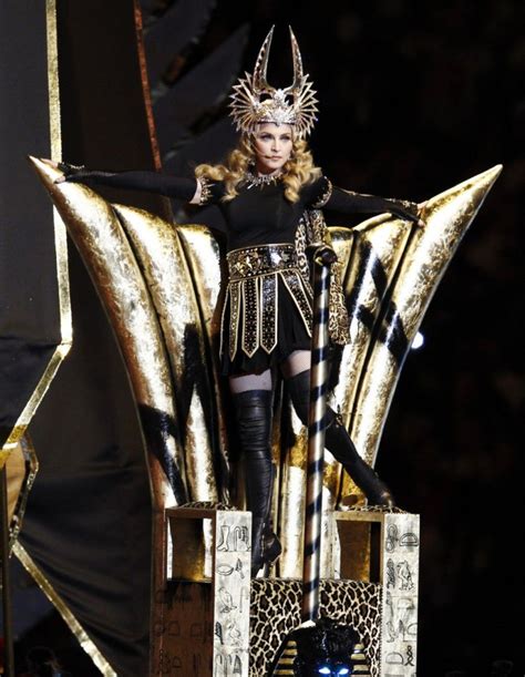 Video and Photos of Madonna’s Super Bowl Halftime Show 2012: Pop Queen ...