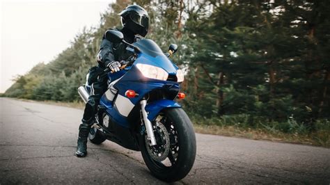 The 8 Best 900cc Motorcycles – The Ultimate Guide - Road & Garage