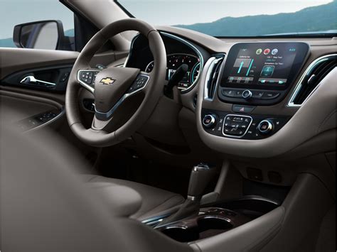 2022 Chevrolet Malibu: 131 Interior Photos | U.S. News