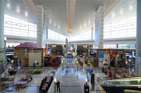 Where to Eat and Drink at the Dallas-Fort Worth International Airport